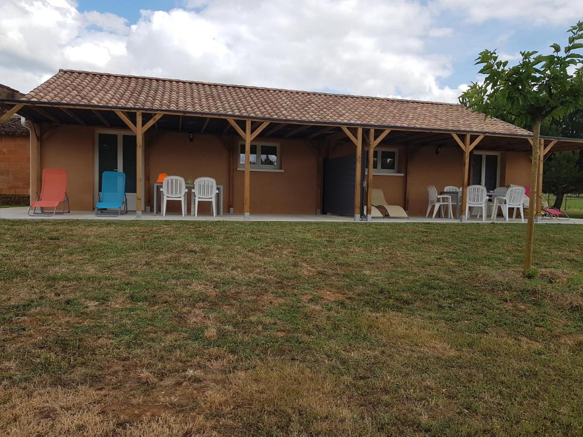 Capdrot Gite Equestre Domaine Des Crins - Monpazier المظهر الخارجي الصورة